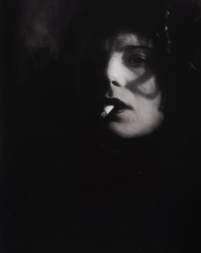 上海から来た女（『portfolio 2010』より）